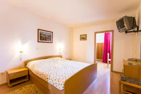 Hotel Omorika - Room