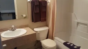 Aspen Motor Inn - Bagno