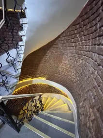 RENOVA hOTEL FATİH - Interior entrance