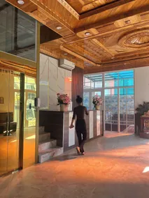 Triland Hillside - Reception