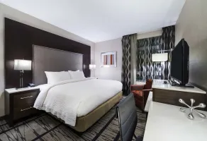 Fairfield Inn & Suites by Marriott Boston Cambridge - Vue de la chambre