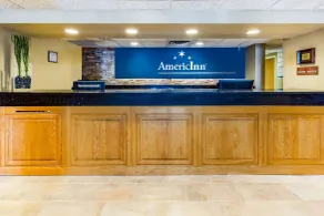 AmericInn by Wyndham Hotel and Suites Long Lake - Réception