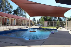 The Lydoun Motel - Pool
