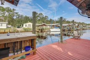 'dunns Creek Lodge' - Private Boat Ramp! - Innenbereich