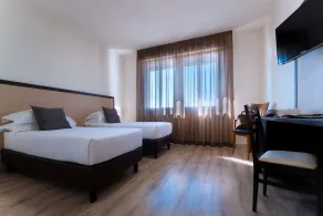 CDH Hotel Modena - Zimmer