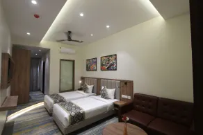 The Monarch Turbhe - Room