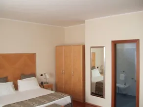 Riviera Hotel - Zimmer