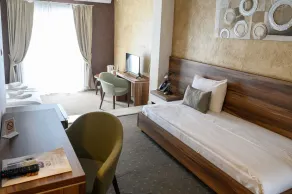 MV Monogram - Room