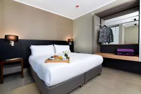 Best Western Ferrat - Room