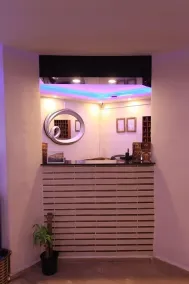 Hotel Grand Urhay - Resepsjon