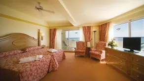 Hotel Riu Palace Tres Islas - Vue de la chambre