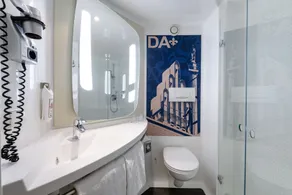 T H E Darmstadt - Bathroom