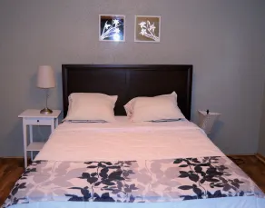 Prairie Comfort Relax in Peace, Stay in Comfort & Save - Zimmer