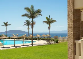 SEAFOS Luxury Resort & Spa - Limited Edition by Leonardo Hotels - Basseng