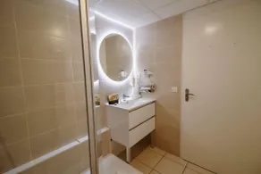 Zenitude Hôtel - Résidences Le Parc de l'Escale - Salle de bain