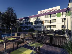 Sunday Hotel Saarbrücken Süd - Pool