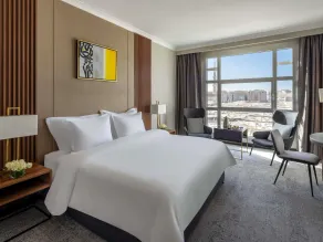 Anwar Al Madinah Mövenpick - Room