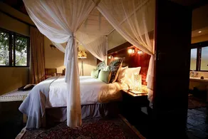 Ivory Wilderness River Rock Lodge - Zimmer