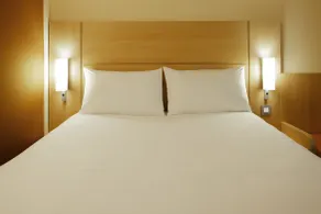 Ibis London Luton Airport - Room