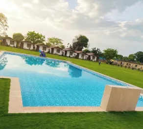 Arise Rustic Village Resort - Pool