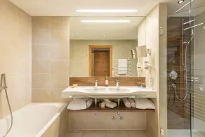 Hotel Garni Melanie - Bathroom