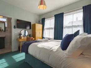 The Stirling Arms Pub & Rooms - Room