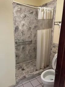 Western Inn Express - Badezimmer