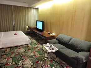 喃行旅-一房一車位 毛孩友善客房數量有限請先預約-每隻每晚收費500元現場付費 - Værelse