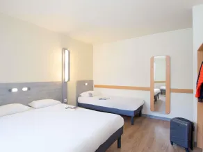 ibis budget Aubagne Paluds Agora - Quarto