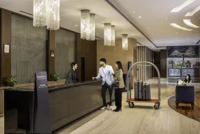 Radisson Gurugram Udyog Vihar - Reception