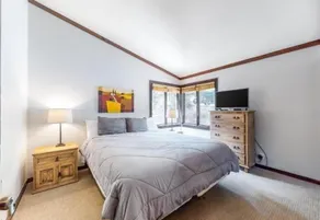 North Keystone 3 Bedroom Near Conference Center - Room