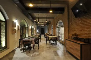 Babaneuris Marani - Restaurant