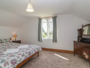 The Lodge - Quarto