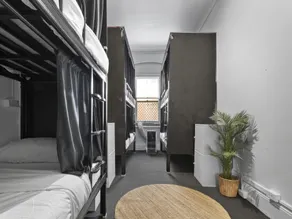 AZZURRO POD HOTEL Darling Harbour- Near ICC - Room