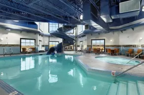 Canalta Hotel Moosomin - Pool