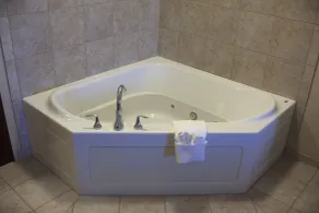Holiday Inn Express & Suites Youngstown West - Austintown by IHG - Chambre