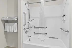Candlewood Suites Hazleton by IHG - Salle de bain