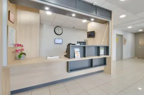 B&B HOTEL FREJUS Puget-sur-Argens - Réception