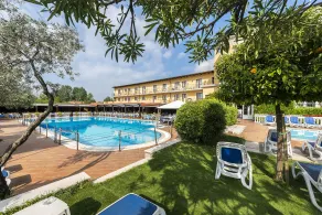 Hotel Antico Monastero - Piscina