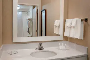 Willow Grove Inn - Bathroom