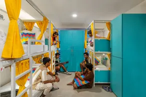 goSTOPS PLUS Rishikesh Tapovan - Habitación