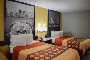 Super 8 by Wyndham Raleigh Downtown - Rum