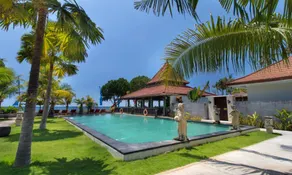 Puri Saron Hotel Baruna Beach Lovina - Pool