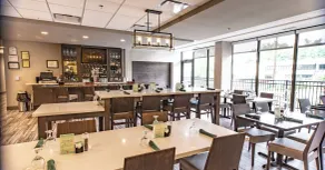 Holiday Inn Knoxville N - Merchant Drive by IHG - Restaurant