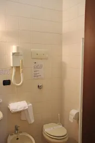 Albergo Ristorante Leon d'Oro - Baño