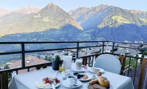 Schenna Garni Eden Bed & Breakfast - Restaurant