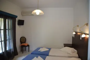Karavostasi Beach Hotel - Rom