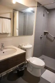 GT Hotel Jaro - Salle de bain