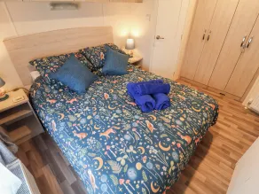 The Hoot - Room