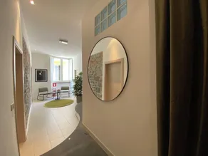 Olga's House - Entrada interior